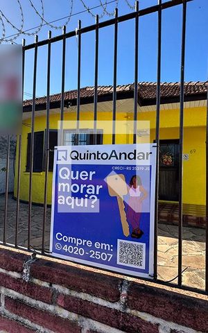 Casa para alugar com 180m², 3 quartos e 3 vagasFachada