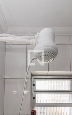 Apartamento à venda com 65m², 2 quartos e sem vaga Apartamento à venda com 65m², 2 quartos e sem vagaBanheiro