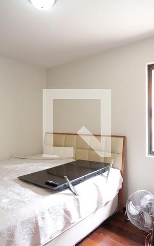 Casa à venda com 285m², 4 quartos e 4 vagasQuarto 
