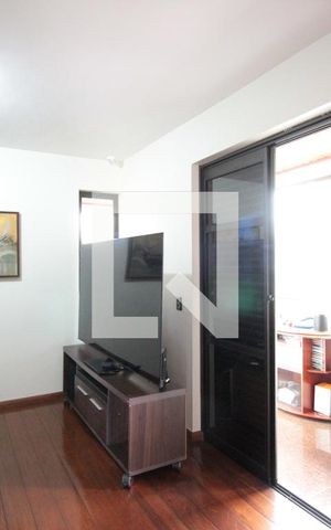 Casa à venda com 285m², 4 quartos e 4 vagasSala 2