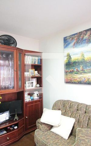 Casa à venda com 285m², 4 quartos e 4 vagasSala 