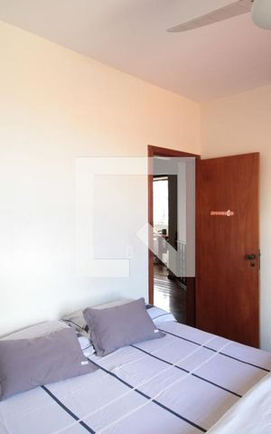 Casa à venda com 285m², 4 quartos e 4 vagasSuíte 