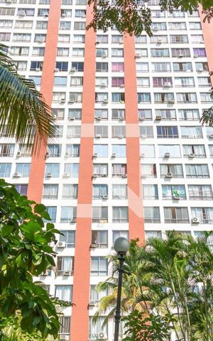 Apartamento à venda com 73m², 3 quartos e 1 vaga Apartamento à venda com 73m², 3 quartos e 1 vagaFachada