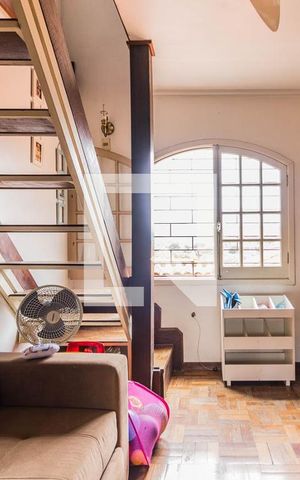 Casa à venda com 350m², 5 quartos e 4 vagas Casa à venda com 350m², 5 quartos e 4 vagasDormitório 2