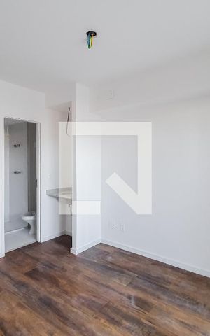 Studio à venda com 34m², 1 quarto e 1 vaga Studio à venda com 34m², 1 quarto e 1 vagaStudio