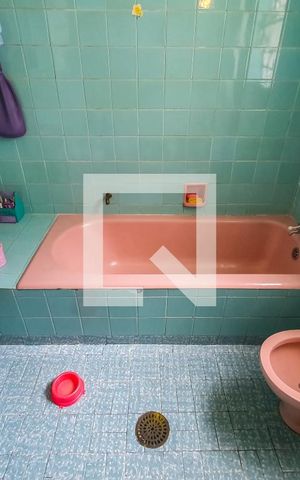 Casa à venda com 196m², 3 quartos e sem vaga Casa à venda com 196m², 3 quartos e sem vagaBanheiro