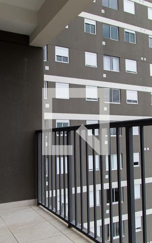 Apartamento para alugar com 56m², 2 quartos e sem vagaVaranda