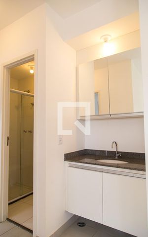 Apartamento para alugar com 56m², 2 quartos e sem vagaBanheiro