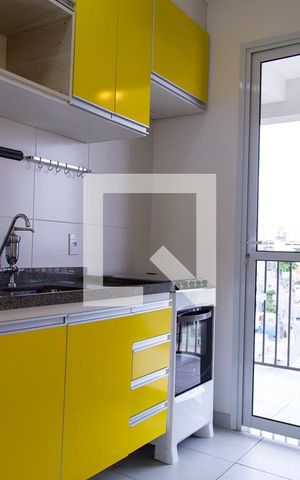 Apartamento para alugar com 56m², 2 quartos e sem vagaCozinha