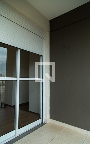 Apartamento para alugar com 56m², 2 quartos e sem vagaVaranda do Quarto 2