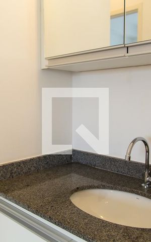 Apartamento para alugar com 56m², 2 quartos e sem vagaBanheiro