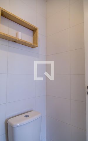 Apartamento para alugar com 56m², 2 quartos e sem vagaBanheiro