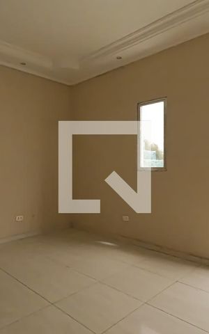 Casa para alugar com 76m², 2 quartos e sem vaga Casa para alugar com 76m², 2 quartos e sem vagaSala