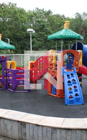 Apartamento à venda com 65m², 2 quartos e 1 vagaÁrea comum - Playground