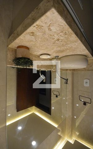 Apartamento à venda com 200m², 3 quartos e 2 vagasBanheiro social