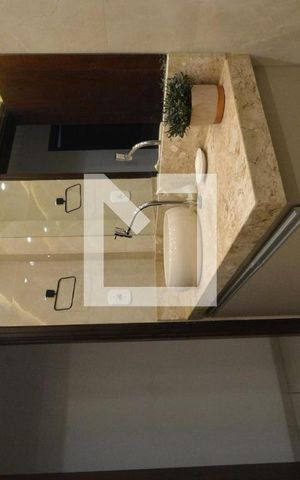 Apartamento à venda com 200m², 3 quartos e 2 vagasBanheiro social