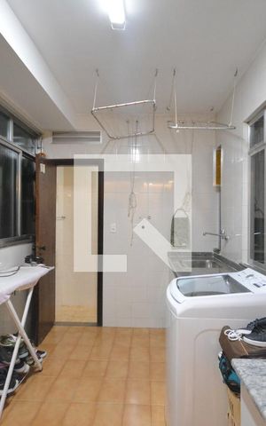 Apartamento à venda com 200m², 3 quartos e 2 vagasÁrea de Serviço