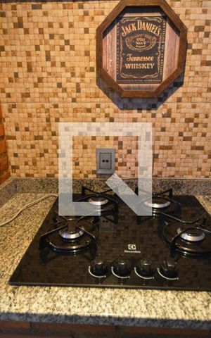 Apartamento à venda com 200m², 3 quartos e 2 vagasCobertura com piscina / Churrasqueira