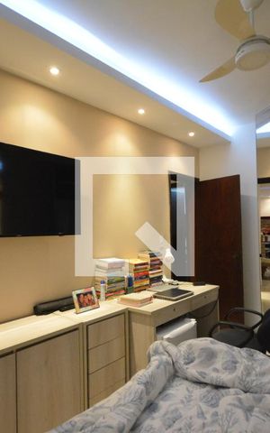 Apartamento à venda com 200m², 3 quartos e 2 vagasQuarto 1  Suite