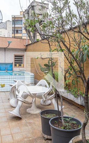 Casa à venda com 246m², 4 quartos e 2 vagasJardim
