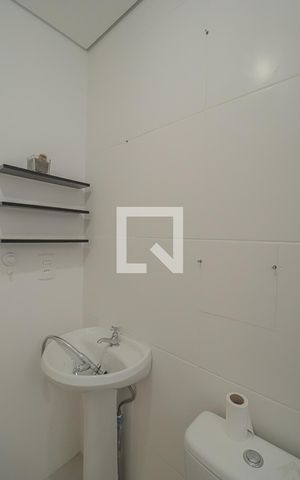 Apartamento à venda com 65m², 2 quartos e 2 vagasBanheiro