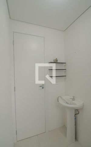 Apartamento à venda com 65m², 2 quartos e 2 vagasBanheiro
