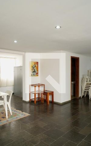 Apartamento para alugar com 95m², 2 quartos e 1 vagaÁrea comum - Salão de festas