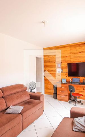 Casa à venda com 104m², 3 quartos e 2 vagasSala