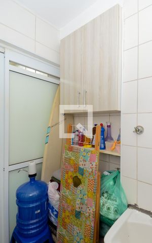 Apartamento para alugar com 47m², 2 quartos e 1 vagaÁrea de Serviço