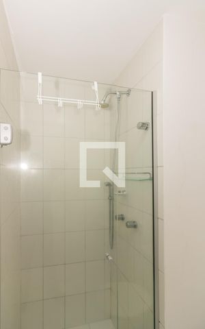 Apartamento à venda com 66m², 2 quartos e 1 vaga Apartamento à venda com 66m², 2 quartos e 1 vagaQuarto Suíte - Banheiro