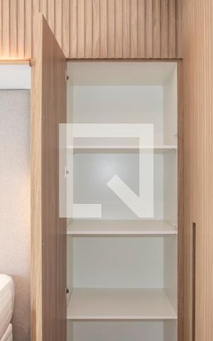 Apartamento à venda com 29m², 1 quarto e sem vaga Apartamento à venda com 29m², 1 quarto e sem vagaArmário