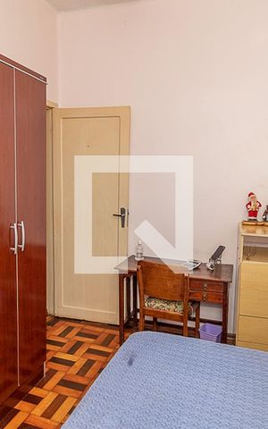 Casa à venda com 150m², 3 quartos e 4 vagas Casa à venda com 150m², 3 quartos e 4 vagasQuarto 1