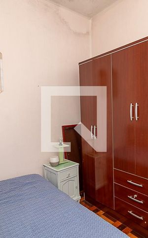 Casa à venda com 150m², 3 quartos e 4 vagas Casa à venda com 150m², 3 quartos e 4 vagasQuarto 1