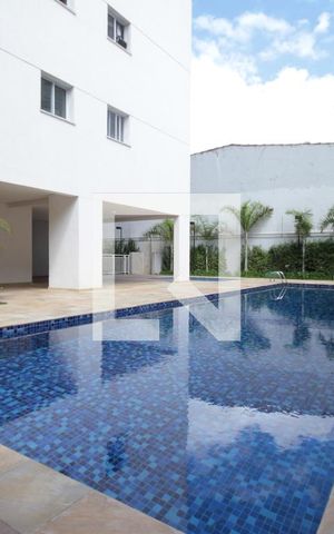 Apartamento à venda com 33m², 2 quartos e sem vagaPiscina