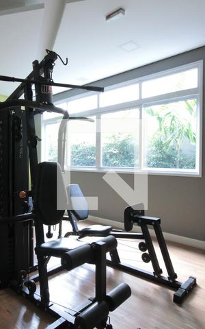 Apartamento à venda com 33m², 2 quartos e sem vagaAcademia