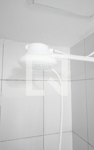 Apartamento à venda com 33m², 2 quartos e sem vagaBanheiro