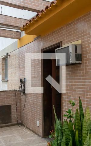 Casa à venda com 289m², 3 quartos e 3 vagas Casa à venda com 289m², 3 quartos e 3 vagasVaranda do Quarto Suíte 2º Pavimento