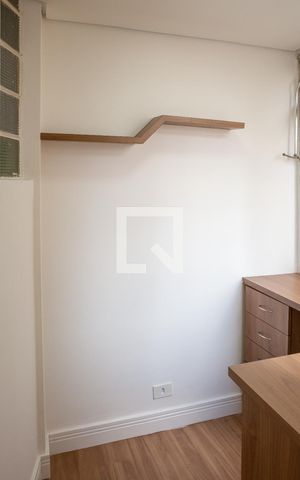 Apartamento à venda com 93m², 3 quartos e 1 vaga Apartamento à venda com 93m², 3 quartos e 1 vagaEscritório