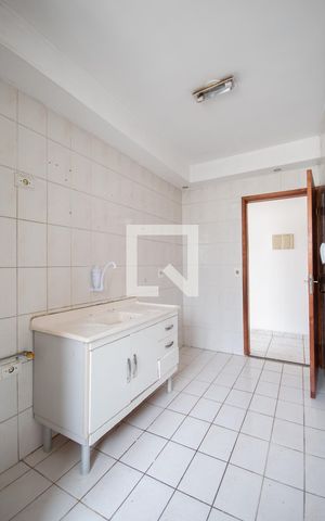 Apartamento à venda com 52m², 2 quartos e 1 vaga Apartamento à venda com 52m², 2 quartos e 1 vagaCozinha
