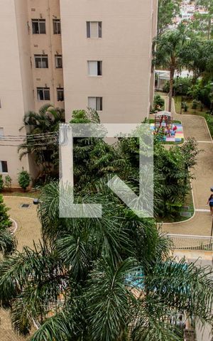 Apartamento para alugar com 63m², 3 quartos e 1 vagaVista