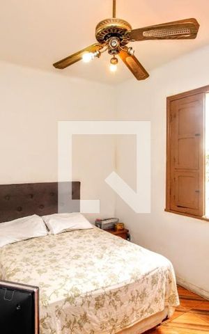Casa à venda com 394m², 3 quartos e 1 vagaQuarto 1