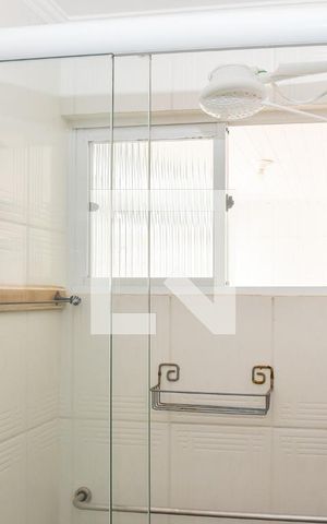 Apartamento para alugar com 107m², 3 quartos e 1 vaga Apartamento para alugar com 107m², 3 quartos e 1 vagaBanheiro
