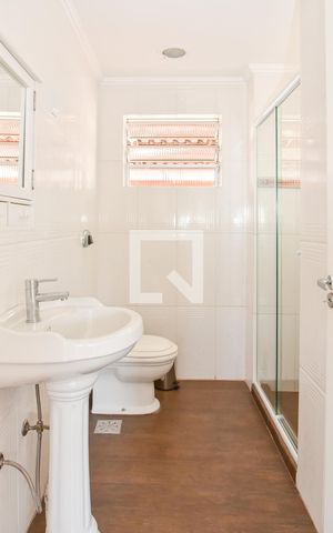 Apartamento para alugar com 107m², 3 quartos e 1 vaga Apartamento para alugar com 107m², 3 quartos e 1 vagaBanheiro