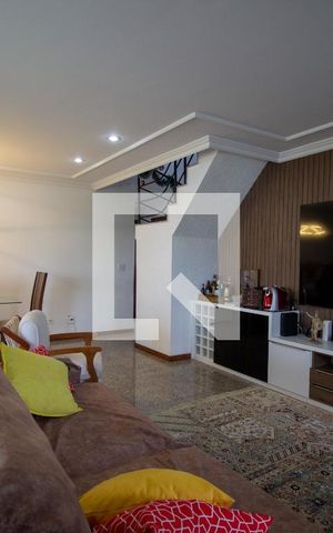 Apartamento para alugar com 265m², 3 quartos e 3 vagas Apartamento para alugar com 265m², 3 quartos e 3 vagasSala
