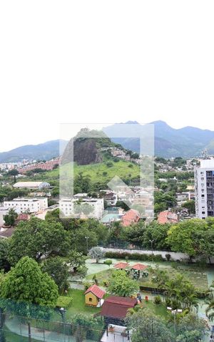 Apartamento para alugar com 98m², 2 quartos e 2 vagasÁrea de Serviço
