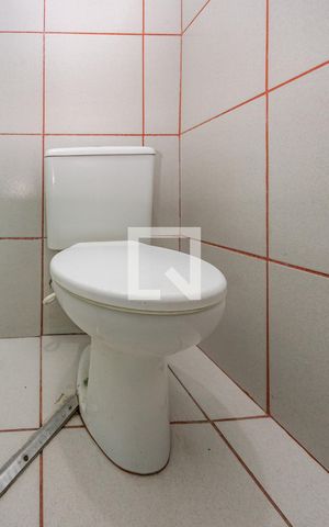 Casa à venda com 400m², 12 quartos e sem vagaBanheiro Kitnet 2
