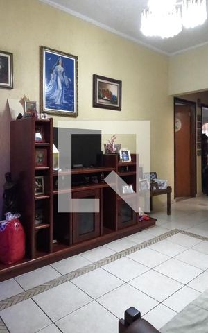 Casa à venda com 180m², 4 quartos e 2 vagasSala
