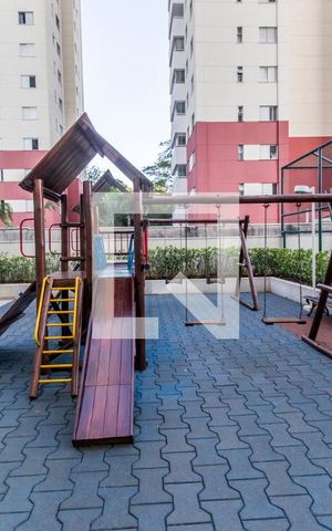 Apartamento para alugar com 57m², 2 quartos e 1 vagaÁrea comum - Playground