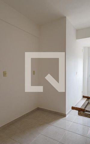Apartamento para alugar com 75m², 2 quartos e 2 vagas Apartamento para alugar com 75m², 2 quartos e 2 vagasCozinha