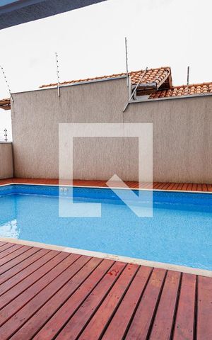 Apartamento para alugar com 75m², 2 quartos e 2 vagas Apartamento para alugar com 75m², 2 quartos e 2 vagasÁrea comum - Piscina